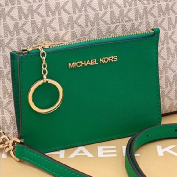 Michael Kors Jet Set travel
Coin Pouch Small Wallet
Card Holder - Picture 1 of 7